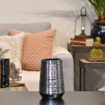 Table Vase - Chic Decora