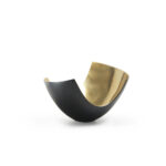 Sanon Metal Table Vase - Image 4