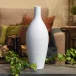 Guizar Ceramic Table Vase - Image 3